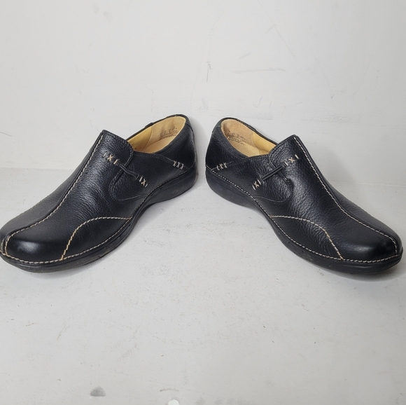 Clarks Un-Loop Slip On Flat SZ 9.5 - Picture 2 of 6